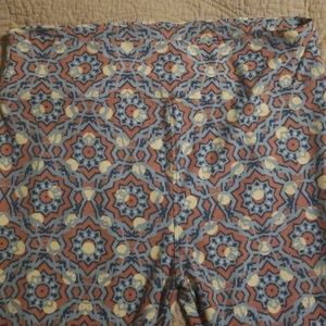 Lularoe TC leggings